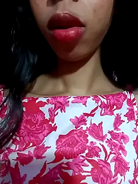 priyasexy1100 现场XXX聊天