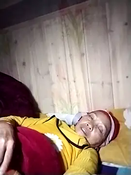 -Xuka-200's Webcam Show