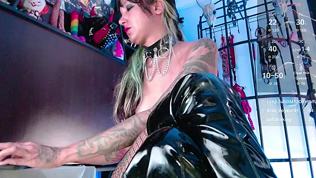 Carla_fcoxx's Live XXX Chat