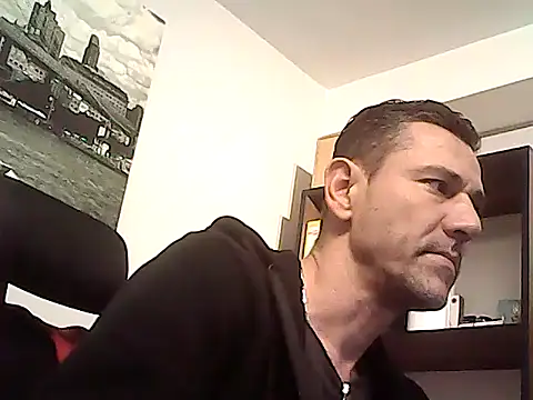 mastercharisma35: вебкам-шоу