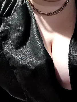 Missy_DM: онлайн-секс-чат