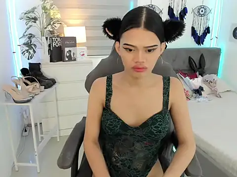 tstoni_talks' Live XXX Chat