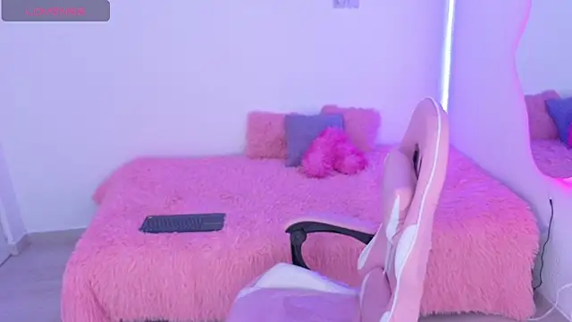 hime_ko élő XXX-chatje