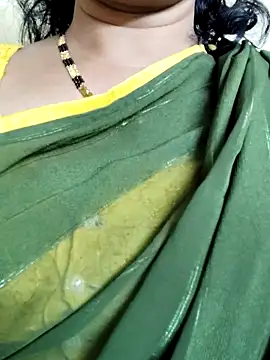 anuradha1432 Show Webcam