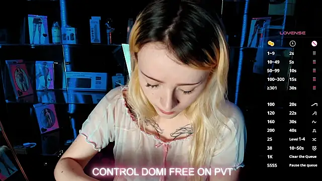 Cloe_five: онлайн-секс-чат