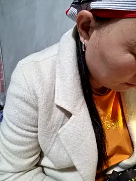 Živý XXX chat yoowwmr