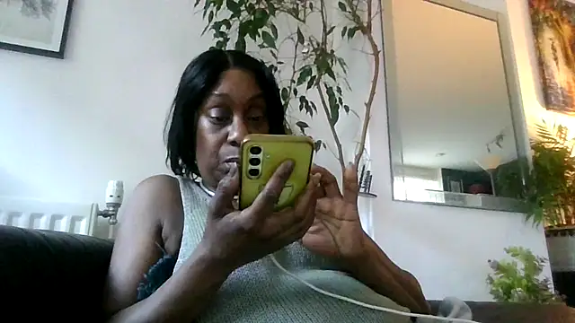 Czat XXX na żywo – Ebony-SultryX