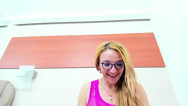 Živý XXX chat maddy_cartter