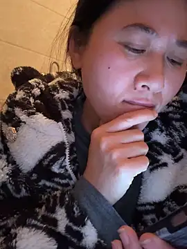 daaqnn Chat XXX in diretta