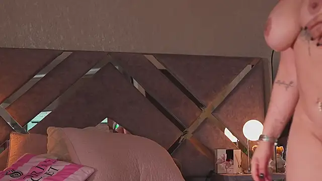 KateOwens 即時 XXX 聊天