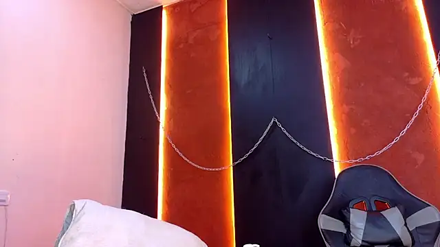 Charlotte_Love10: απευθείας συνομιλία ΧΧΧ