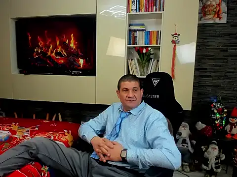 SpartacusDaddy48 现场XXX聊天