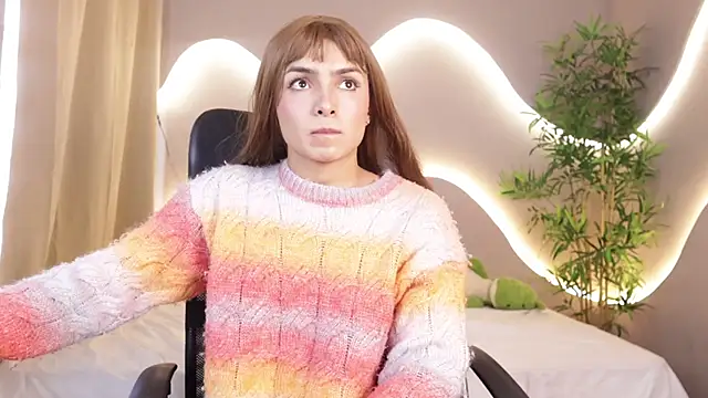 simone_sky webcam show