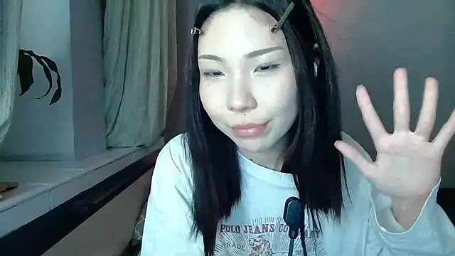 AprilOnilll's Live XXX Chat