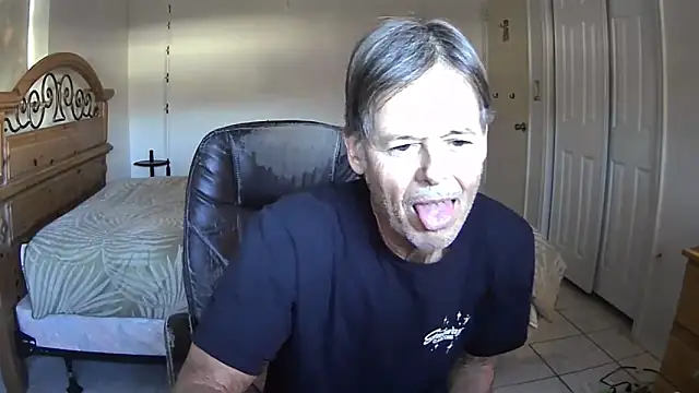 nakeedcowboi65 Webcamshow