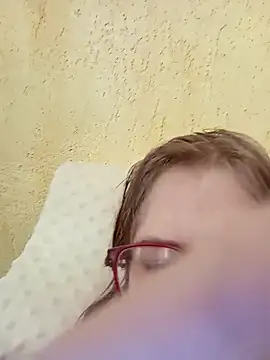 Moonolighta Adlı Modelin Canlı XXX Sohbeti