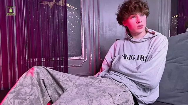 Kevin_Garsia Webcamshow