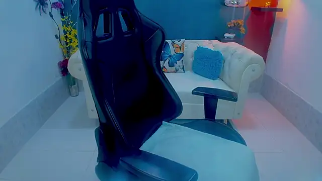 Miagreys1 live XXX chat