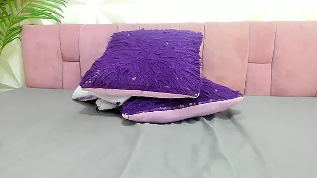 XXX chat uživo modela Anggie_Miller