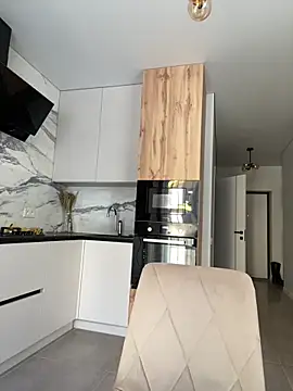 little_belucci 现场XXX聊天