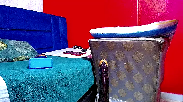 Lelety79: онлайн-секс-чат