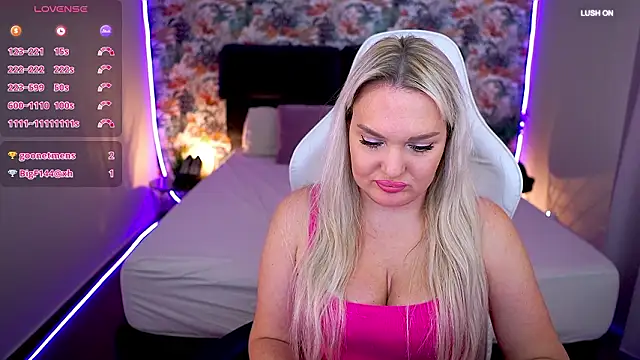 MissyMartinez élő XXX-chatje