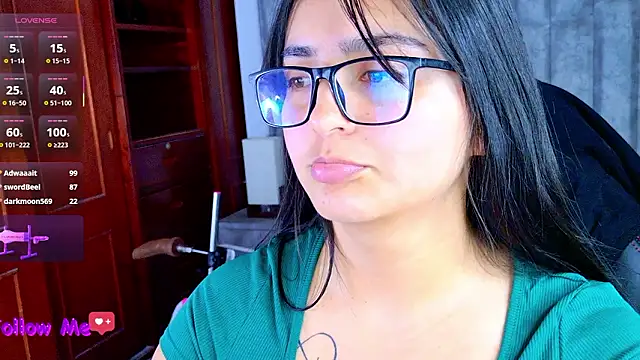 scarlleth_ élő XXX-chatje