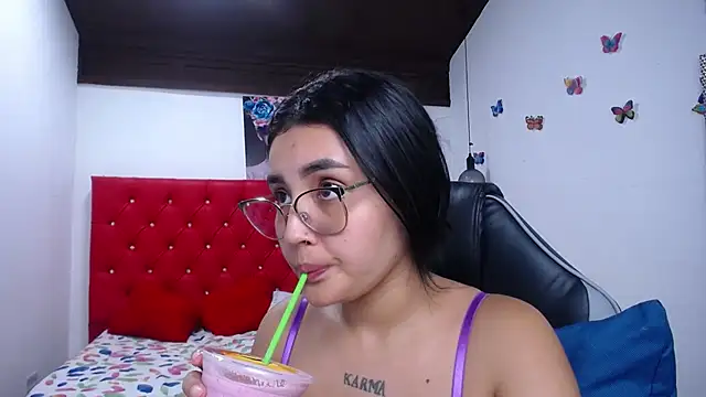 kathe-mills235 Live XXX-Chat