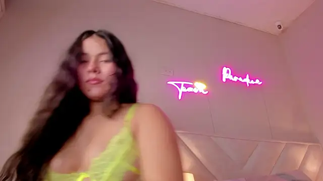 _angela_x live XXX chat