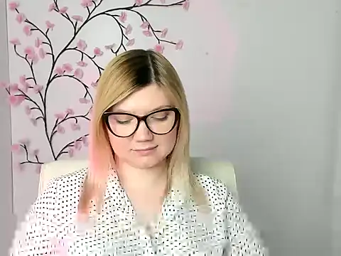 Lola_moree Live XXX-Chat