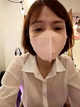 Chatroom XXX en direct de Emma_Linh