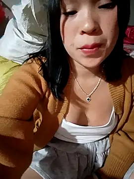 Melylyna Live XXX-Chat