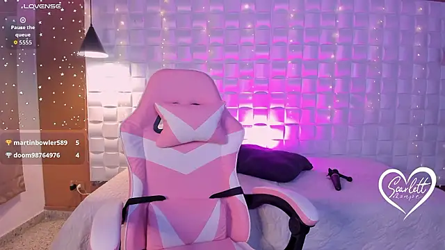 Scarlett_Kiiss Live XXX-Chat