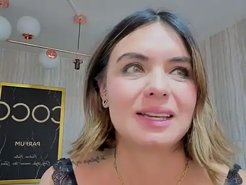 Živý XXX chat zarcasutra_t