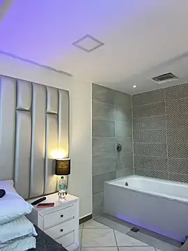 aandreaperez élő XXX-chatje