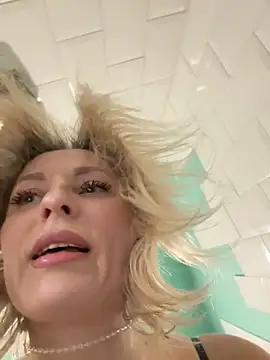 VikaBunny1 라이브 XXX 채팅