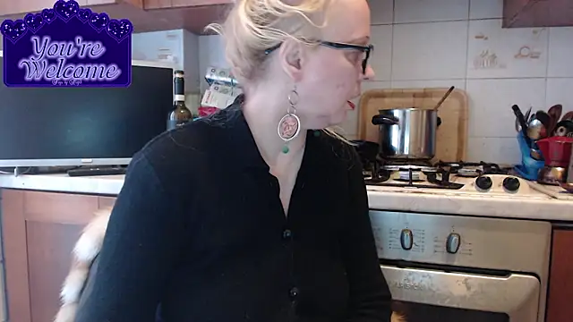 martachatte's Live XXX Chat