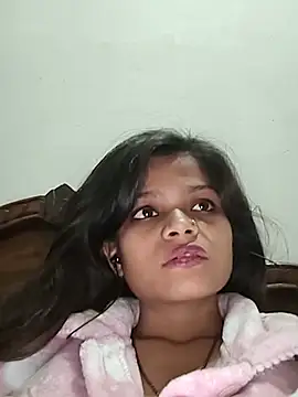 Komal0099 webkamerás műsora