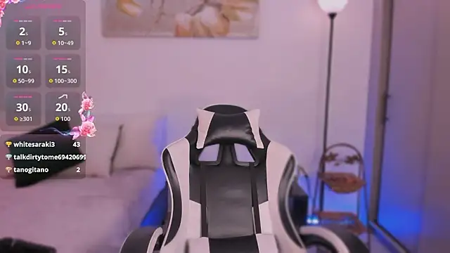 ChloeMoreti's Live XXX Chat