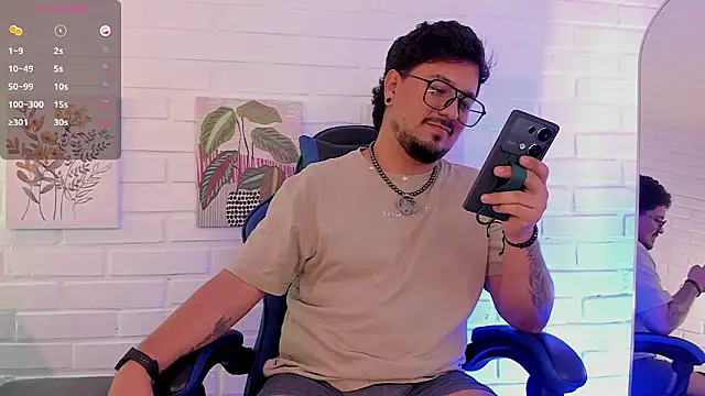 عرض كام DaviidEvans_