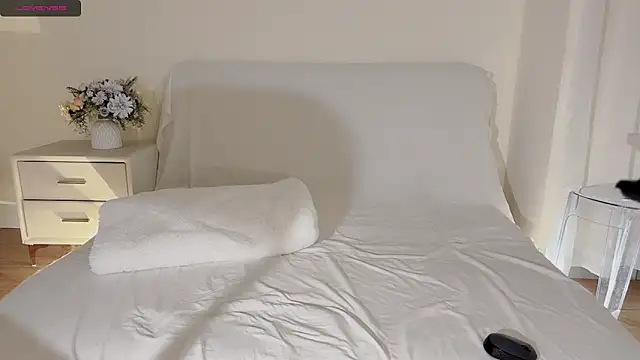 XXX chat uživo modela lvy-w