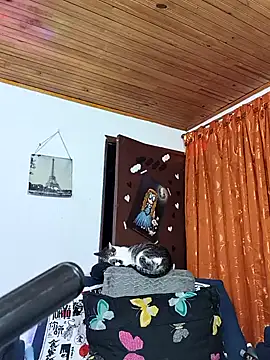 keila_j 现场XXX聊天