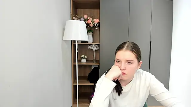 ErickaWoodrich's Live XXX Chat