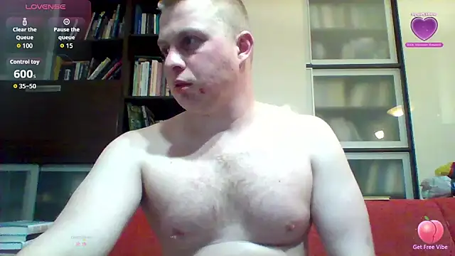 دردشة Matttthees الجنسية المباشرة