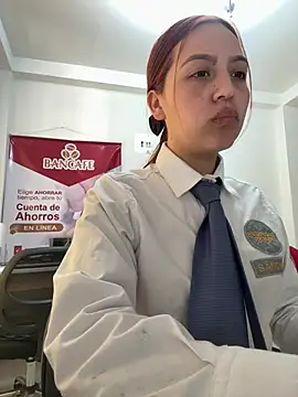 Emily-7_ webkamerás műsora