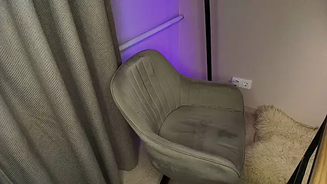 Chatroom XXX en direct de Leila_Libertas