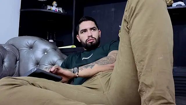 Chatroom XXX en direct de matteosantos