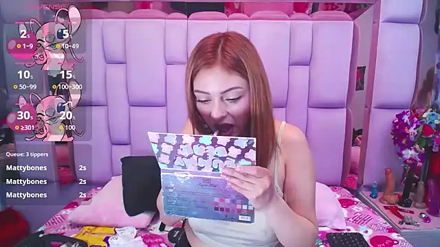 Emmily_Walker's Live XXX Chat