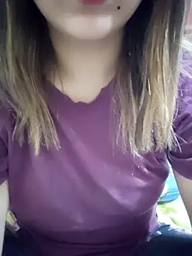 Tanha18 élő XXX-chatje