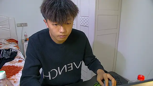 Chocolates-001 现场XXX聊天